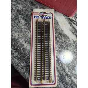 Vintage Life Like Straight HO Scale Train Track  #8609  4  Pieces NOS